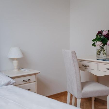 High Heaven Apartment Prague Exterior photo