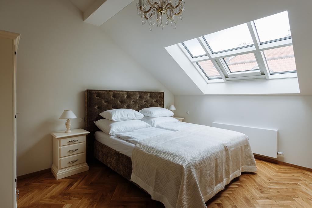 High Heaven Apartment Prague Exterior photo